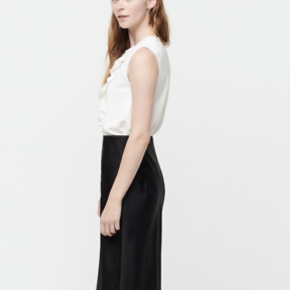 NWT J.Crew Ivory Sleeveless Ruffle Detailed Blouse